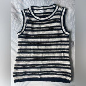 NINE WEST NWT Knitted shell top WITH silky black tank